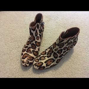 Leopard Petty Booties Euc